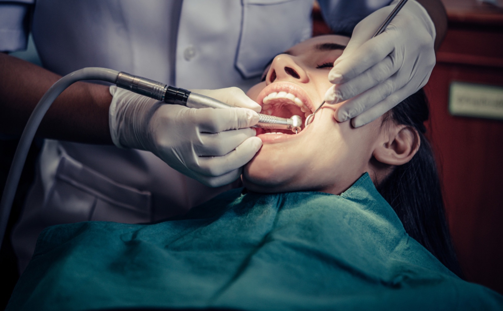Restorative dental treatment in the chair